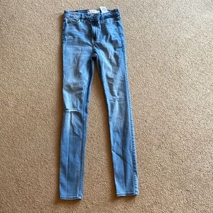 Hollister jeans